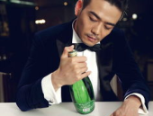 杨烁的现任妻子是谁,幸福家庭背后的神秘女性